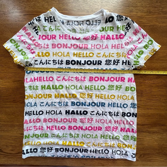 ⭐️ Kate Spade Hello Bon Jour Multicultural Short Sleeve Tee EUC Size EXTRA SMALL - Picture 5 of 9